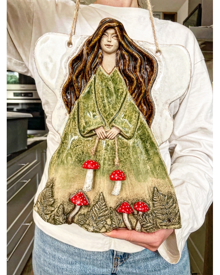 Ceramiczny ANIOŁ LEŚNY do zawieszenia