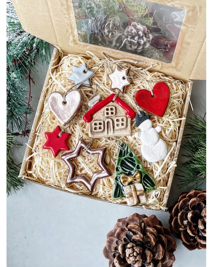 Box świąteczny CLASSIC (9 ceramicznych ozdób choinkowych)