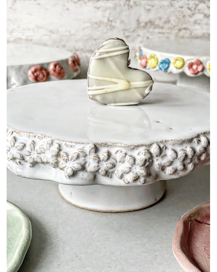 Patera ceramiczna na tort/ciasto WHITE FLOWERS 20 cm