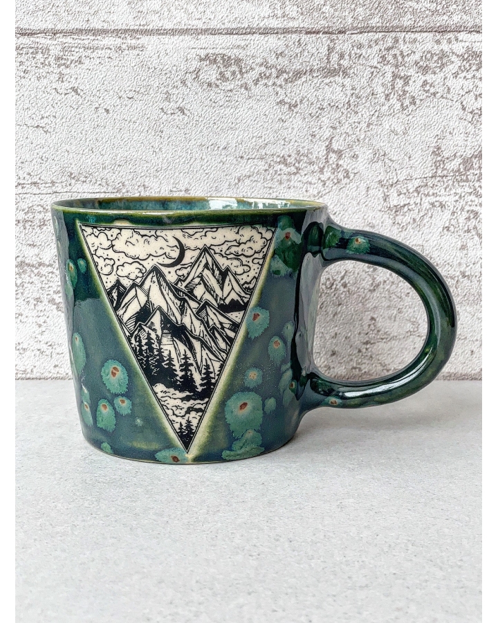 Duży kubek ceramiczny GÓRY 680 ml