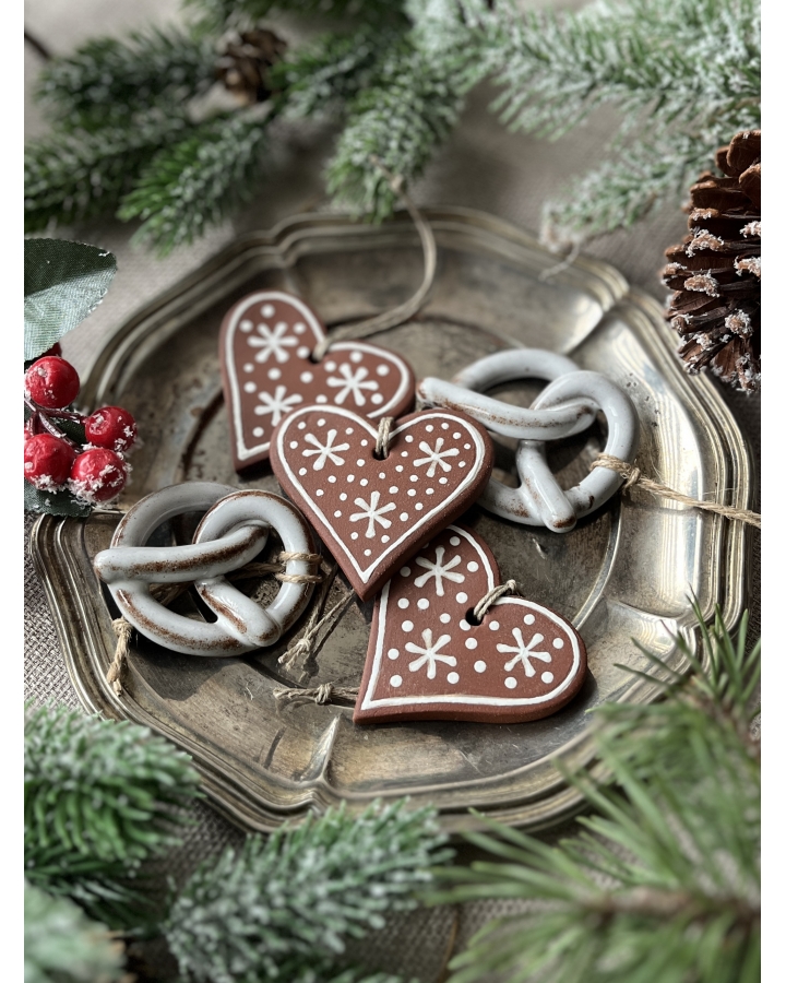 Ceramiczna zawieszka choinkowa SERCE PIERNICZEK