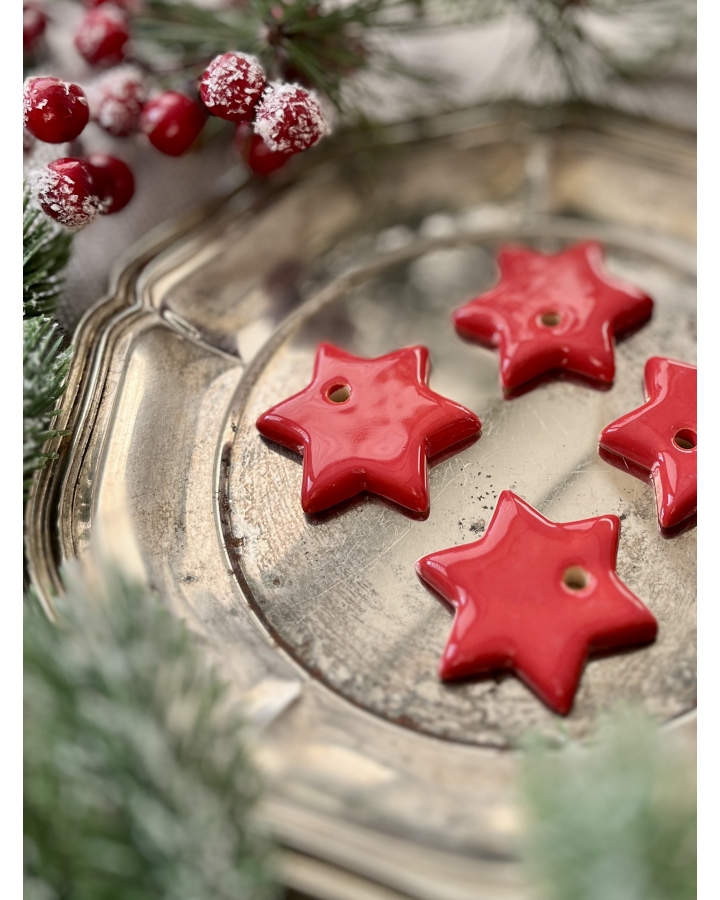 Ceramiczna zawieszka choinkowa GWIAZDKA CZERWONA mała