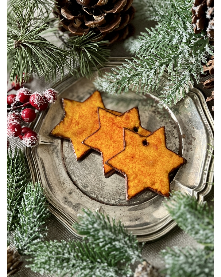 Ceramiczna zawieszka choinkowa GWIAZDKA POMARAŃCZOWA duża