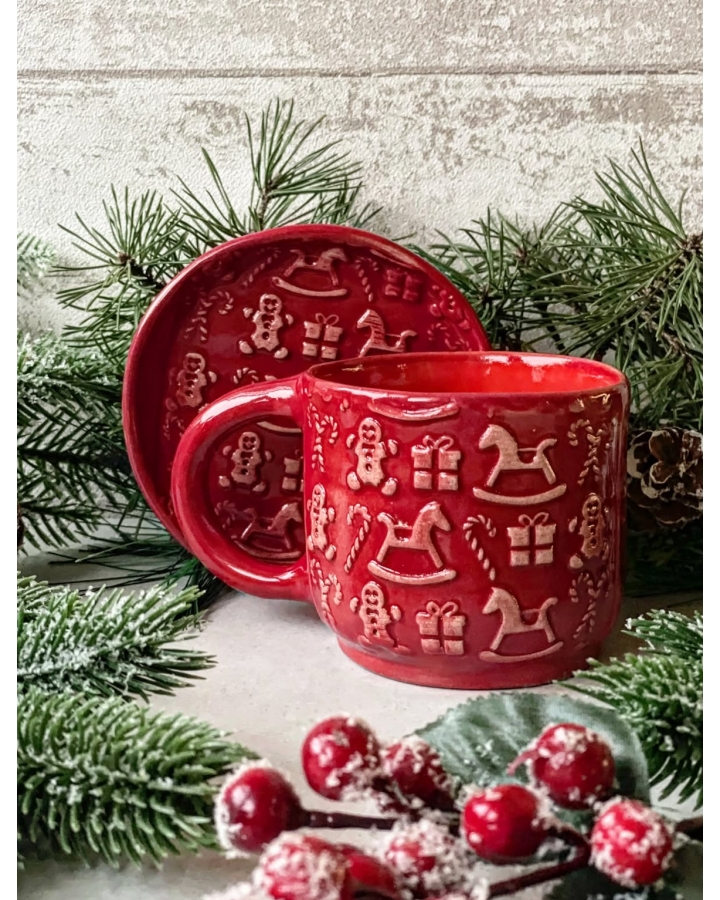 Komplet ceramiczny RED HOLIDAY (kubek 340 ml + talerzyk 12 cm)