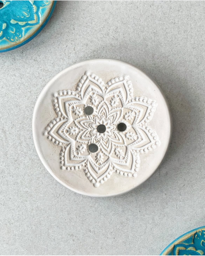 Mydelniczka WHITE MANDALA