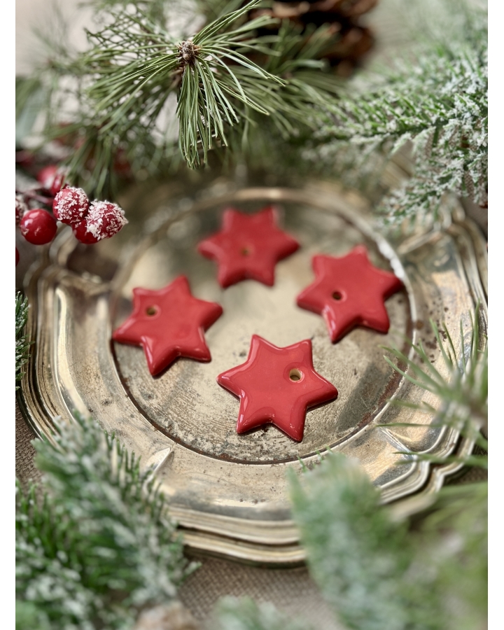 Ceramiczna zawieszka choinkowa GWIAZDKA CZERWONA mała
