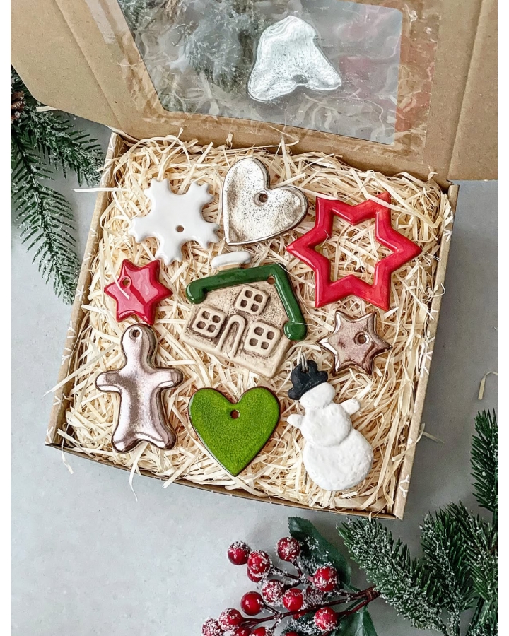Box świąteczny MIX (9 ceramicznych ozdób choinkowych)